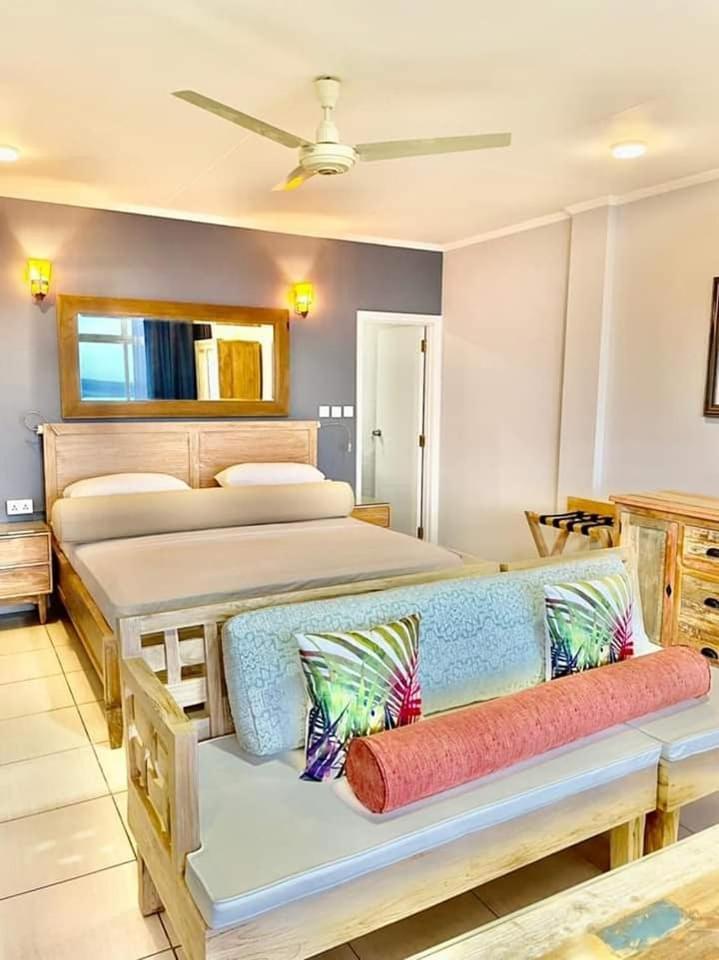 Beau Vallon Studios - Apartments Vacation Rentals Victoria Esterno foto